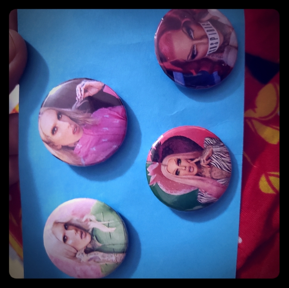 Jeffree star hand made pins